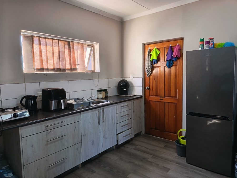 6 Bedroom Property for Sale in Vredenburg Western Cape